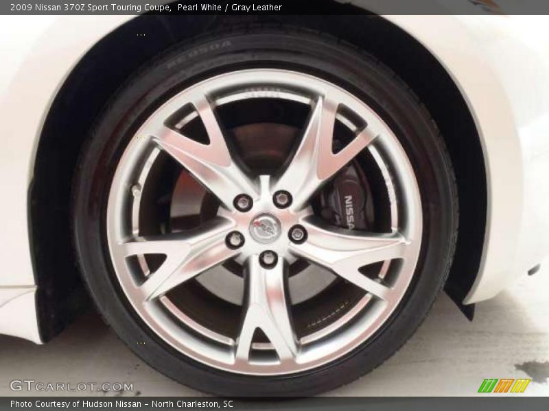  2009 370Z Sport Touring Coupe Wheel