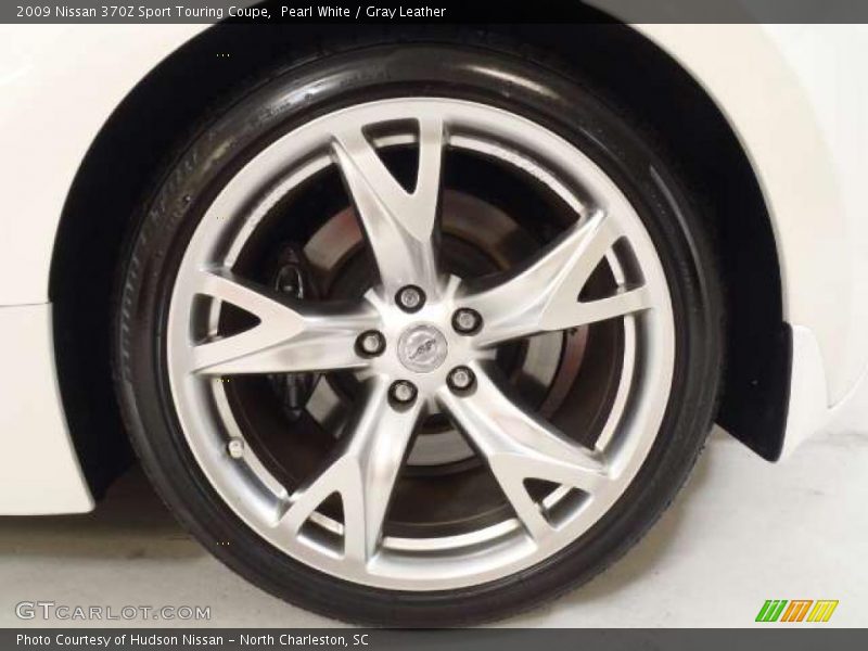 Pearl White / Gray Leather 2009 Nissan 370Z Sport Touring Coupe