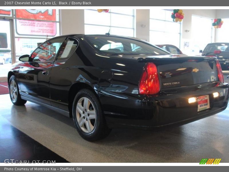 Black / Ebony Black 2007 Chevrolet Monte Carlo LS