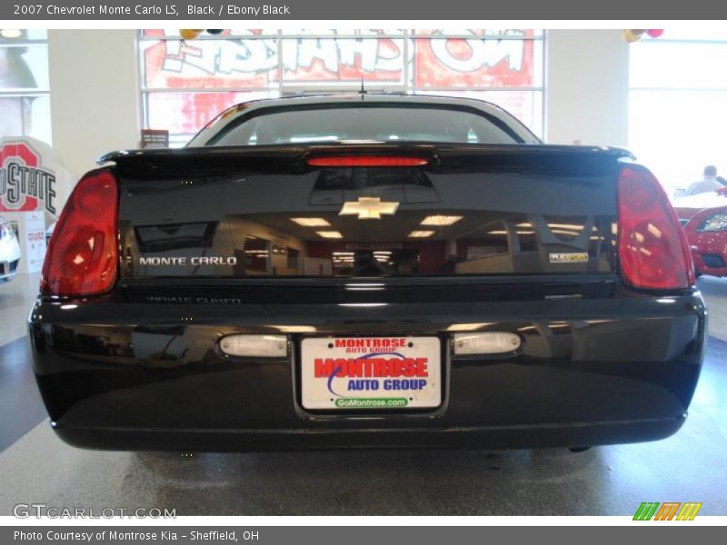 Black / Ebony Black 2007 Chevrolet Monte Carlo LS