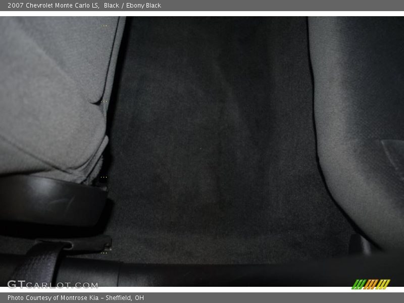 Black / Ebony Black 2007 Chevrolet Monte Carlo LS