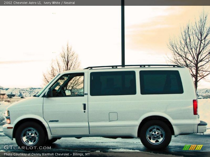  2002 Astro LS Ivory White