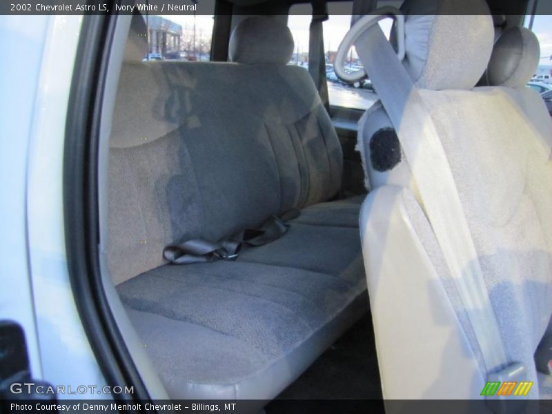  2002 Astro LS Neutral Interior