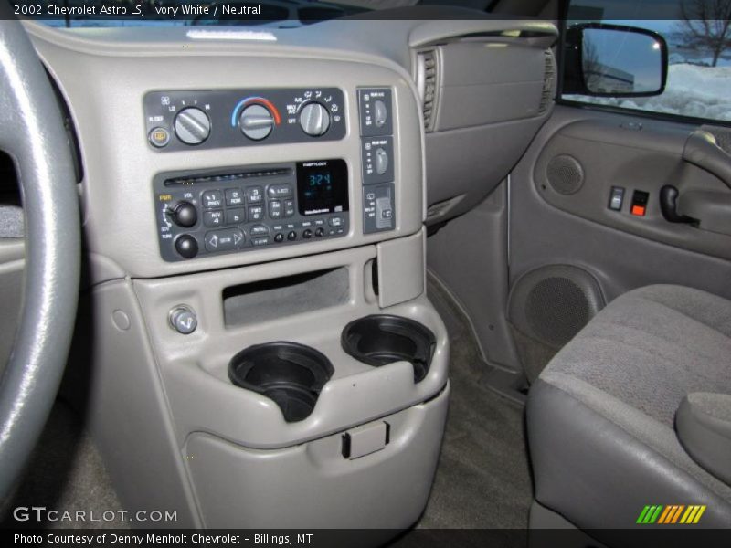 Dashboard of 2002 Astro LS