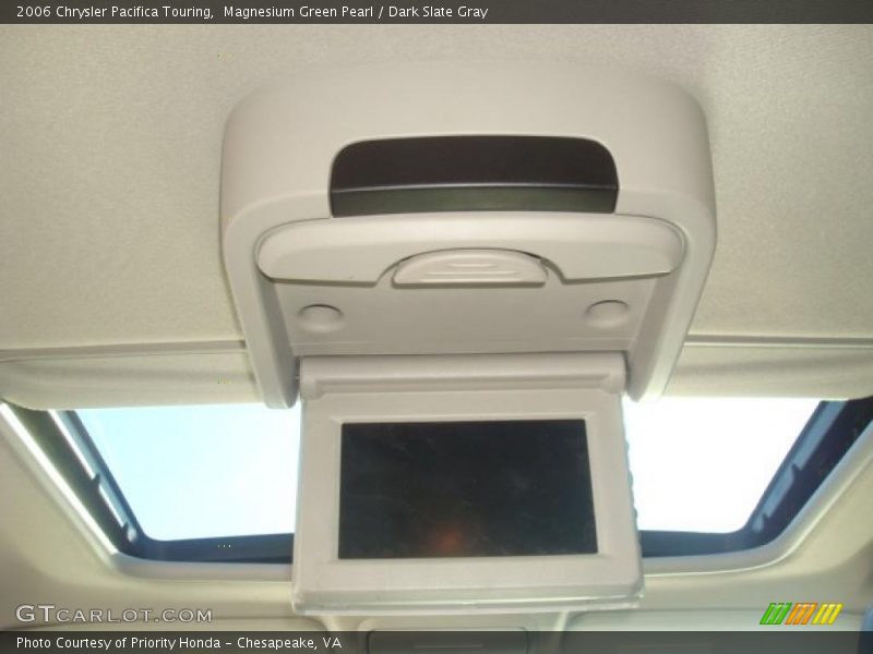 Magnesium Green Pearl / Dark Slate Gray 2006 Chrysler Pacifica Touring