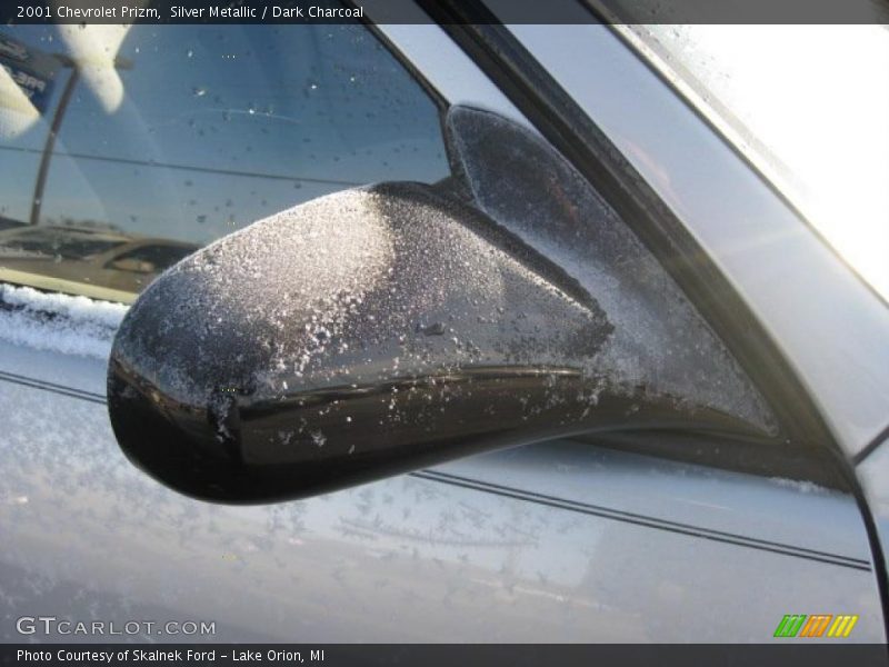 Silver Metallic / Dark Charcoal 2001 Chevrolet Prizm