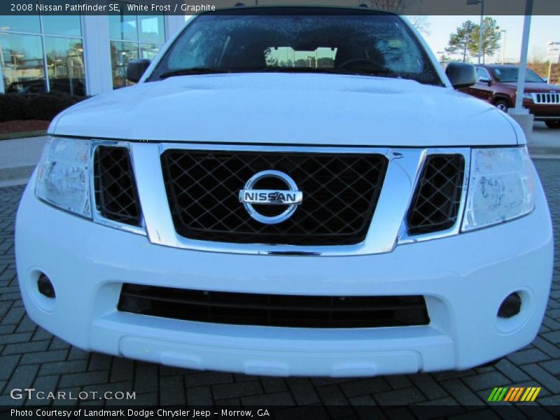 White Frost / Graphite 2008 Nissan Pathfinder SE