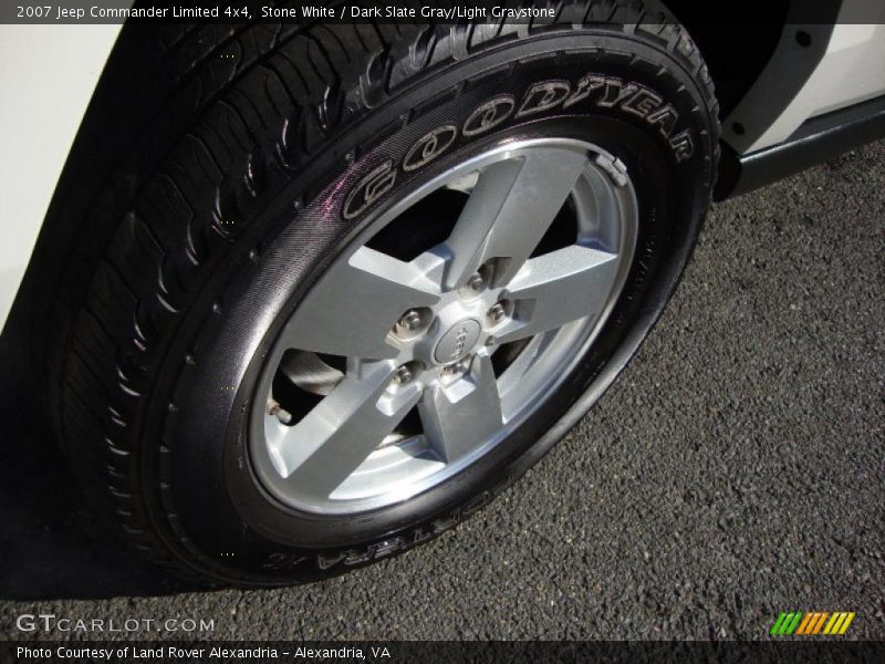 Stone White / Dark Slate Gray/Light Graystone 2007 Jeep Commander Limited 4x4