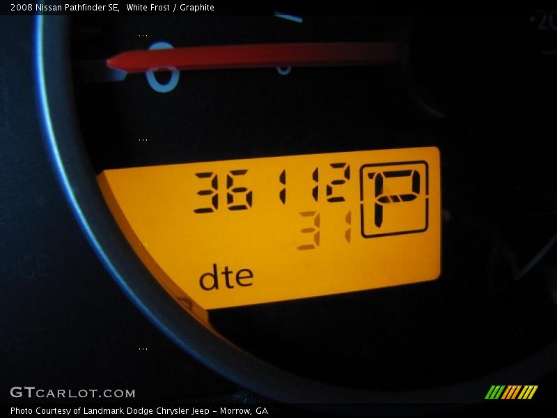 White Frost / Graphite 2008 Nissan Pathfinder SE