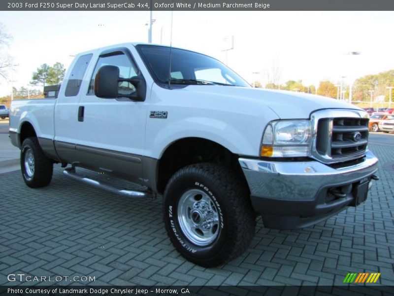 Oxford White / Medium Parchment Beige 2003 Ford F250 Super Duty Lariat SuperCab 4x4