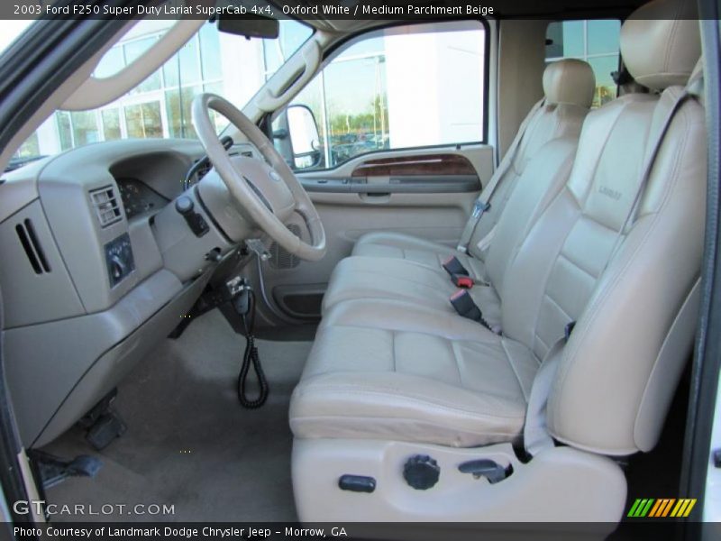 Oxford White / Medium Parchment Beige 2003 Ford F250 Super Duty Lariat SuperCab 4x4