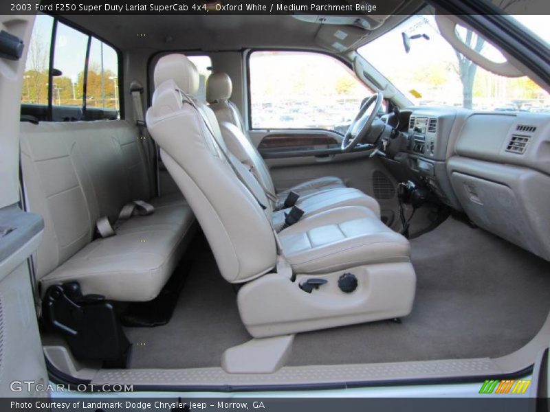 Oxford White / Medium Parchment Beige 2003 Ford F250 Super Duty Lariat SuperCab 4x4