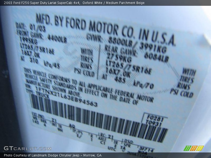 Oxford White / Medium Parchment Beige 2003 Ford F250 Super Duty Lariat SuperCab 4x4