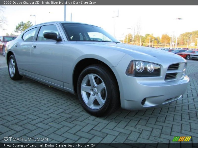 Bright Silver Metallic / Dark Slate Gray 2009 Dodge Charger SE