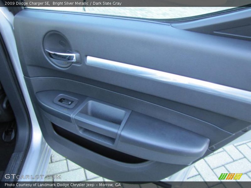 Bright Silver Metallic / Dark Slate Gray 2009 Dodge Charger SE