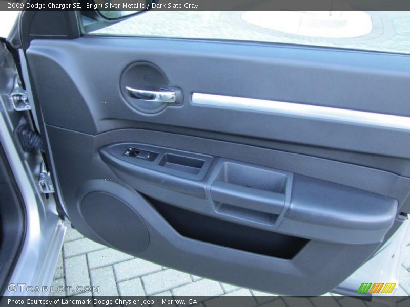 Bright Silver Metallic / Dark Slate Gray 2009 Dodge Charger SE