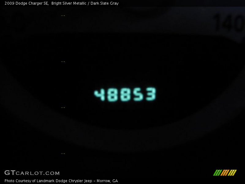 Bright Silver Metallic / Dark Slate Gray 2009 Dodge Charger SE