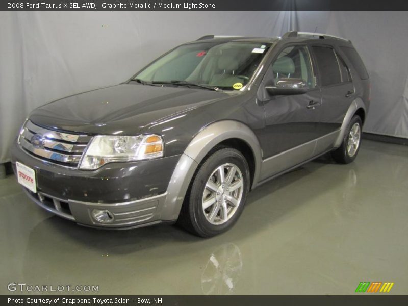 Front 3/4 View of 2008 Taurus X SEL AWD