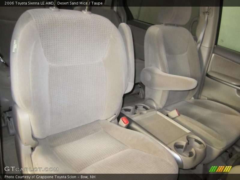 Desert Sand Mica / Taupe 2006 Toyota Sienna LE AWD