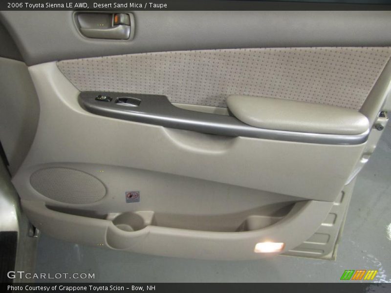 Desert Sand Mica / Taupe 2006 Toyota Sienna LE AWD