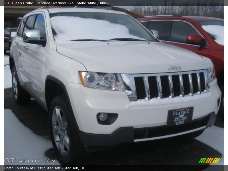 Stone White / Black 2011 Jeep Grand Cherokee Overland 4x4