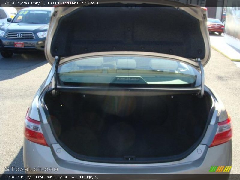 Desert Sand Metallic / Bisque 2009 Toyota Camry LE