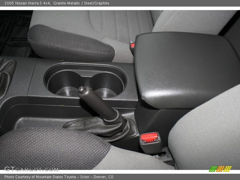 Granite Metallic / Steel/Graphite 2005 Nissan Xterra S 4x4