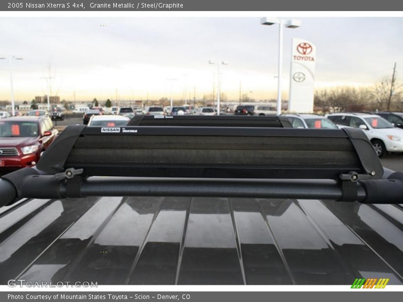 Granite Metallic / Steel/Graphite 2005 Nissan Xterra S 4x4