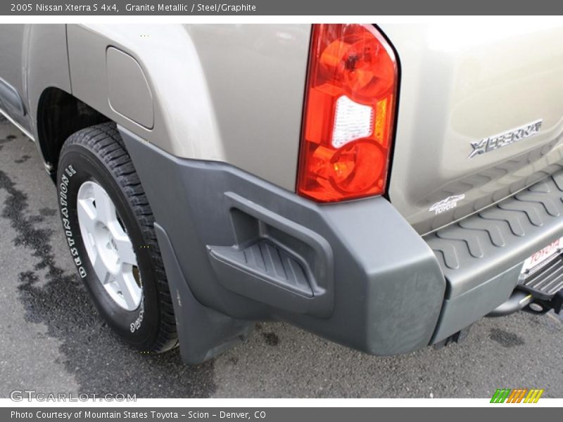 Granite Metallic / Steel/Graphite 2005 Nissan Xterra S 4x4