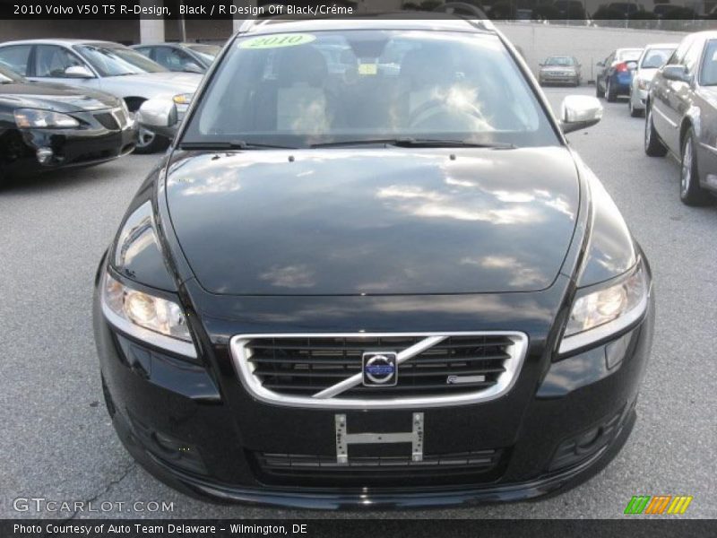 Black / R Design Off Black/Créme 2010 Volvo V50 T5 R-Design
