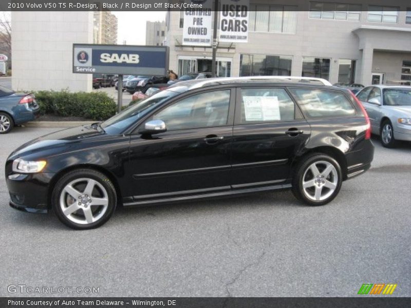 Black / R Design Off Black/Créme 2010 Volvo V50 T5 R-Design