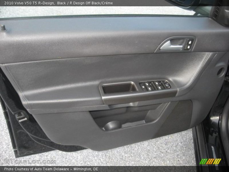 Black / R Design Off Black/Créme 2010 Volvo V50 T5 R-Design