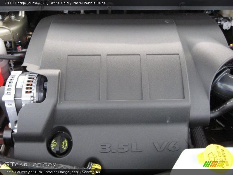 White Gold / Pastel Pebble Beige 2010 Dodge Journey SXT