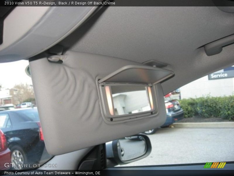 Black / R Design Off Black/Créme 2010 Volvo V50 T5 R-Design