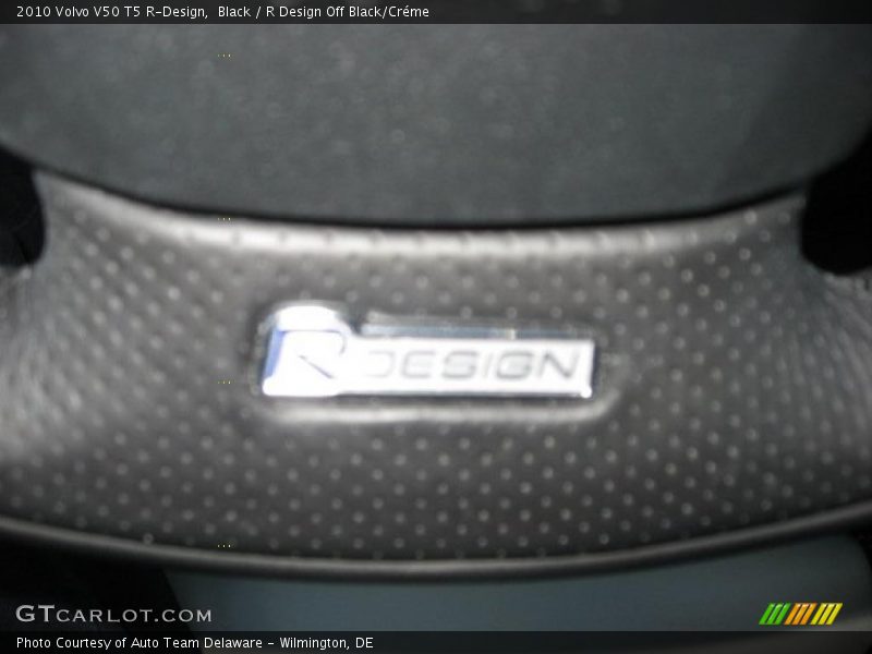  2010 V50 T5 R-Design Logo