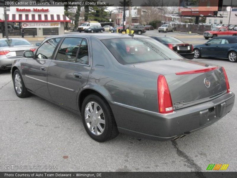 Titanium Metallic / Ebony Black 2006 Cadillac DTS Luxury