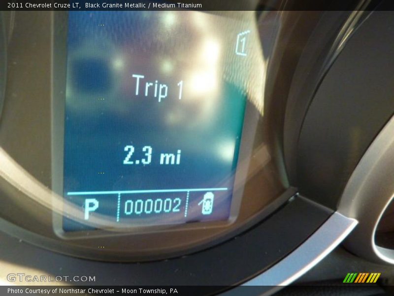 Black Granite Metallic / Medium Titanium 2011 Chevrolet Cruze LT