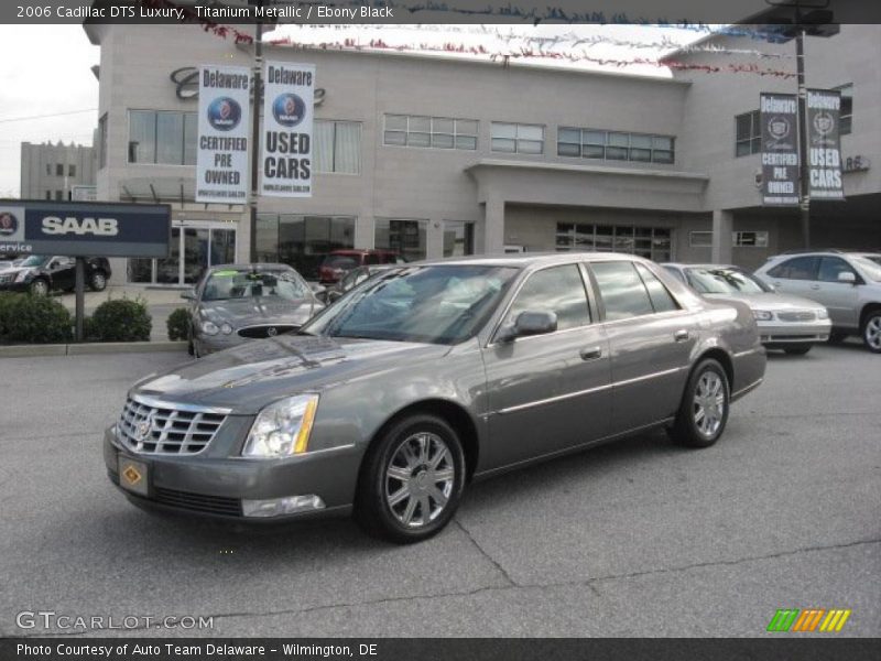 Titanium Metallic / Ebony Black 2006 Cadillac DTS Luxury