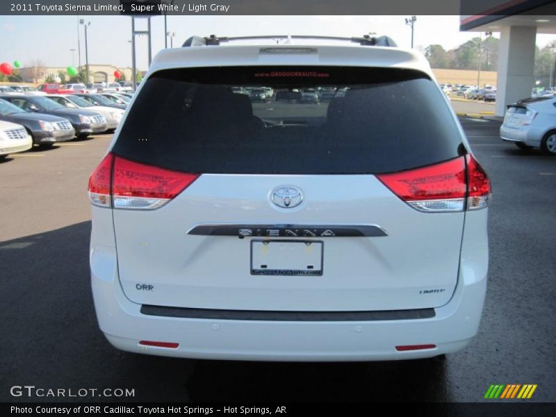 Super White / Light Gray 2011 Toyota Sienna Limited