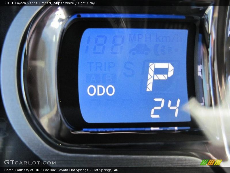 Super White / Light Gray 2011 Toyota Sienna Limited