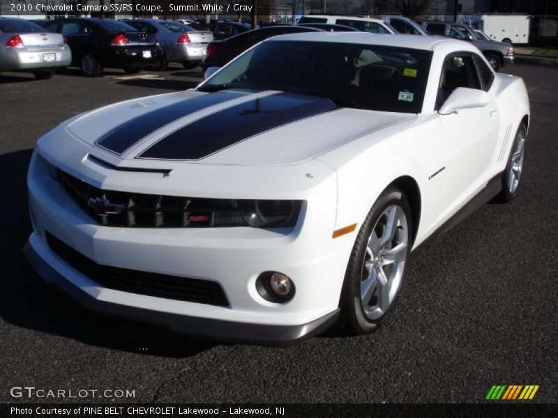 Front 3/4 View of 2010 Camaro SS/RS Coupe