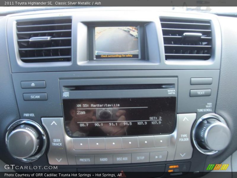 Classic Silver Metallic / Ash 2011 Toyota Highlander SE