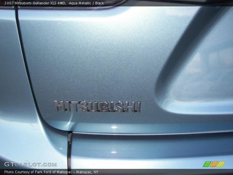 Aqua Metallic / Black 2007 Mitsubishi Outlander XLS 4WD