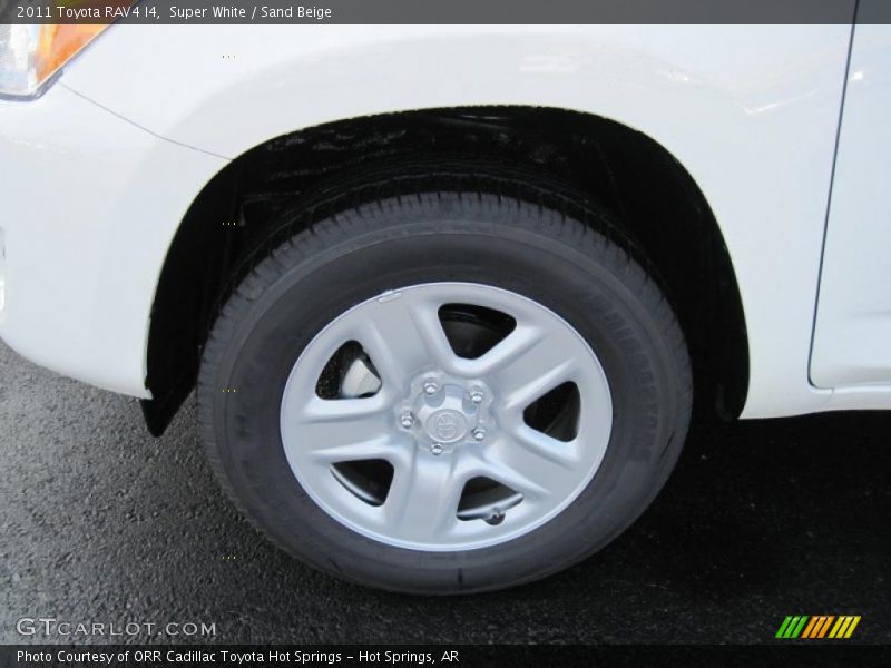 Super White / Sand Beige 2011 Toyota RAV4 I4