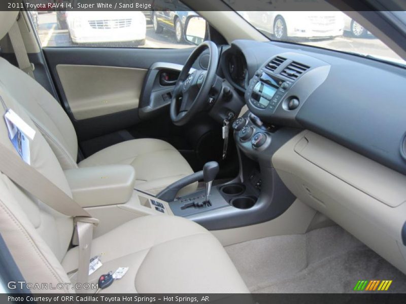 Super White / Sand Beige 2011 Toyota RAV4 I4