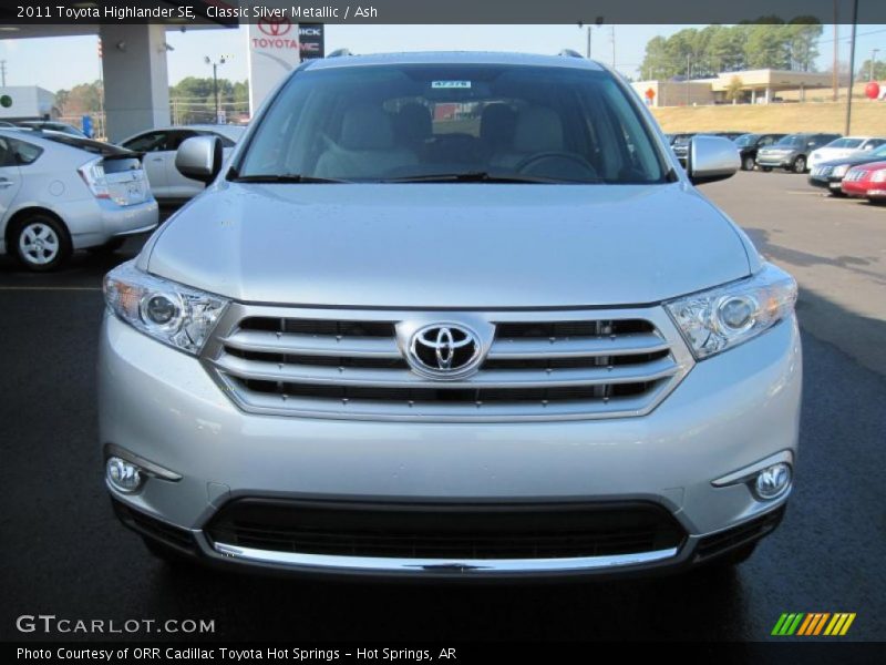 Classic Silver Metallic / Ash 2011 Toyota Highlander SE