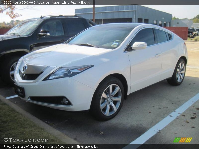 Front 3/4 View of 2010 ZDX AWD Advance