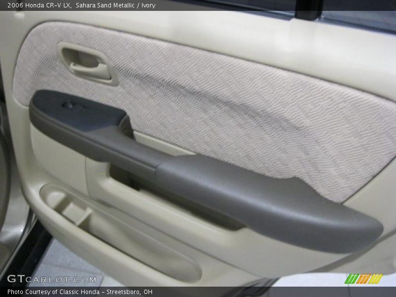 Sahara Sand Metallic / Ivory 2006 Honda CR-V LX