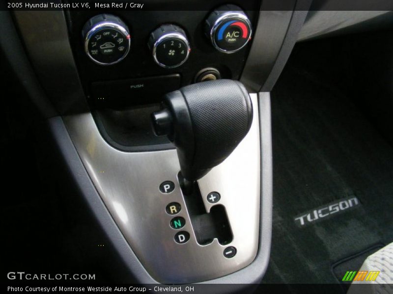  2005 Tucson LX V6 4 Speed Automatic Shifter