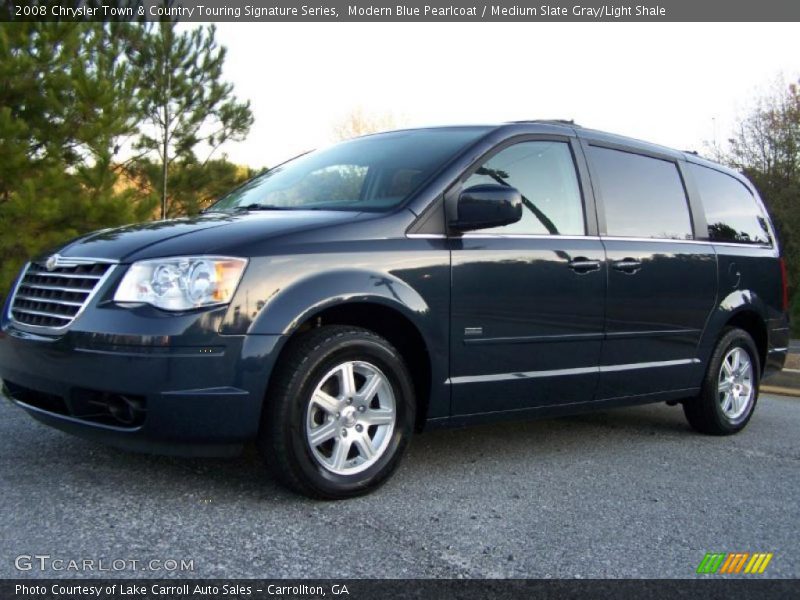 Modern Blue Pearlcoat / Medium Slate Gray/Light Shale 2008 Chrysler Town & Country Touring Signature Series
